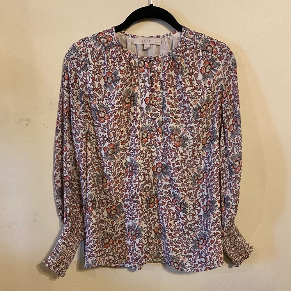 🍊LOFT Petites Peasant Top w/ Elastic Wrist Detail